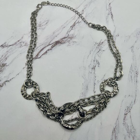 Cookie Lee hammered silver tone circle chain necklace - Picture 7 of 7